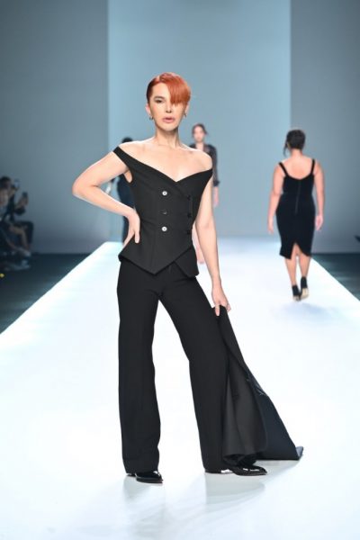 012_ช่า บันทึกของตุ๊ด บนรันเวย์ POEM presented by Purra (83)