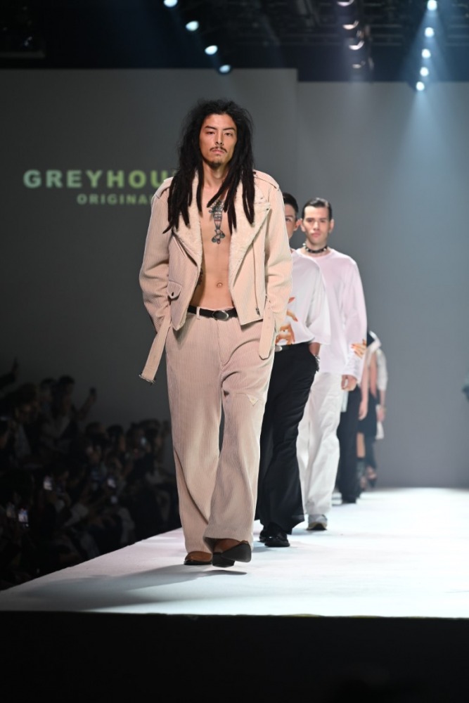 GREYHOUND ORIGINAL (16)
