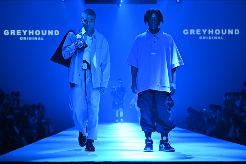 GREYHOUND ORIGINAL (51)