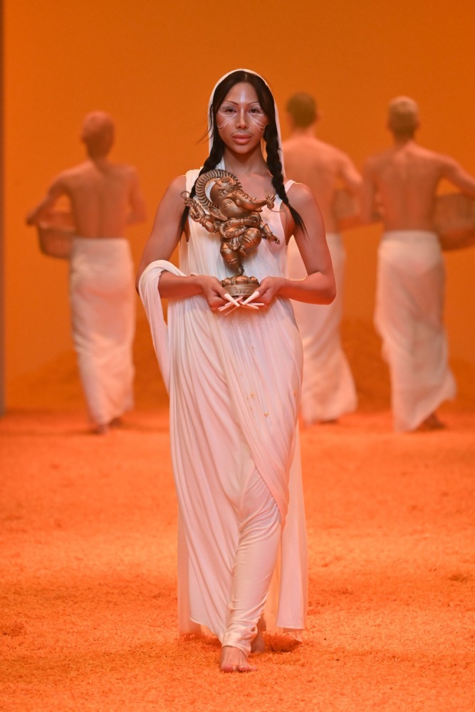 ISSUE presented by TAT (29)