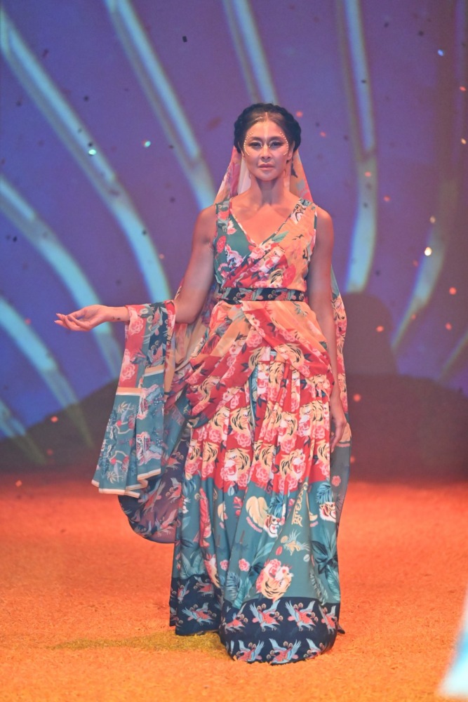 ISSUE presented by TAT (3)