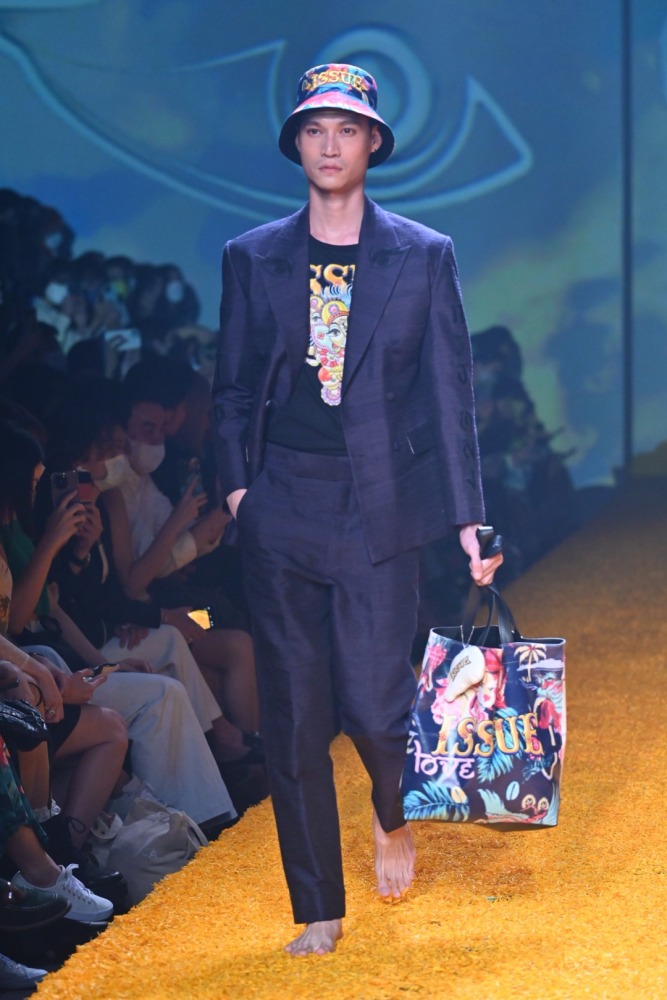 ISSUE presented by TAT (34)