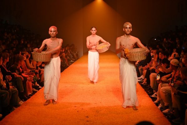 ISSUE presented by TAT (4)