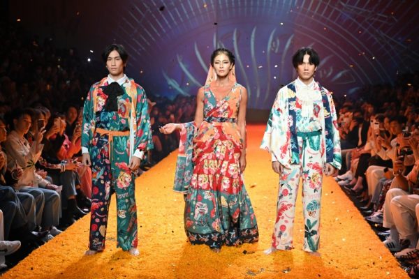 ISSUE presented by TAT (44)