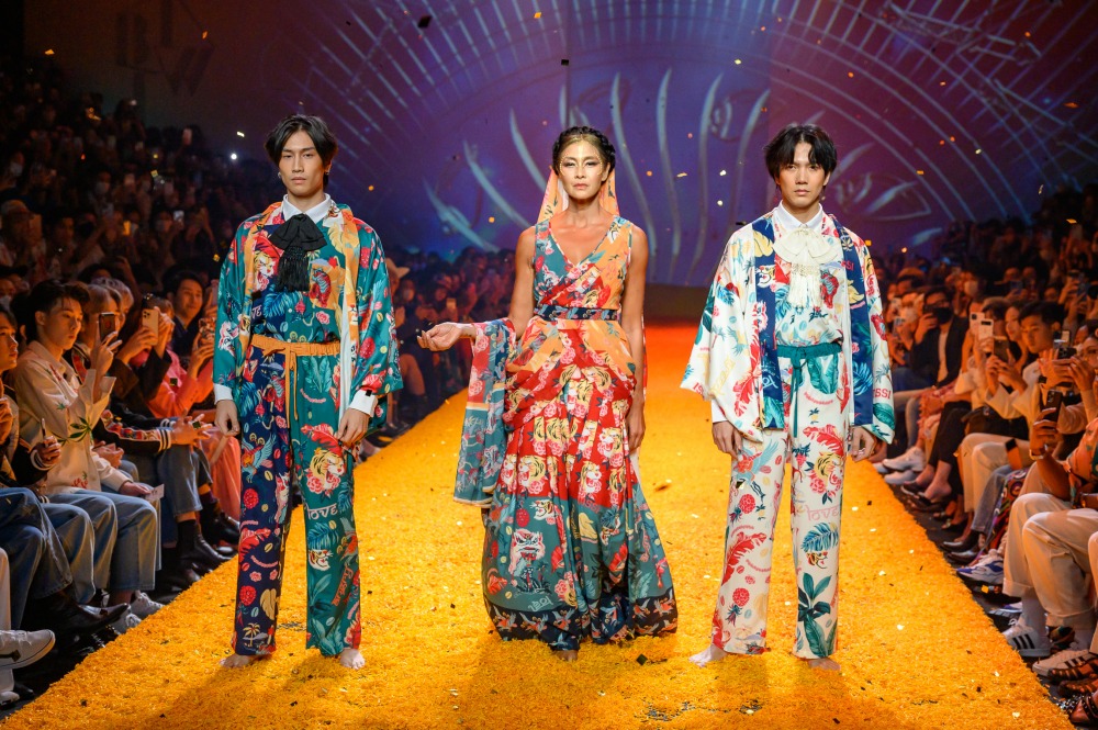 ISSUE presented by TAT (47)