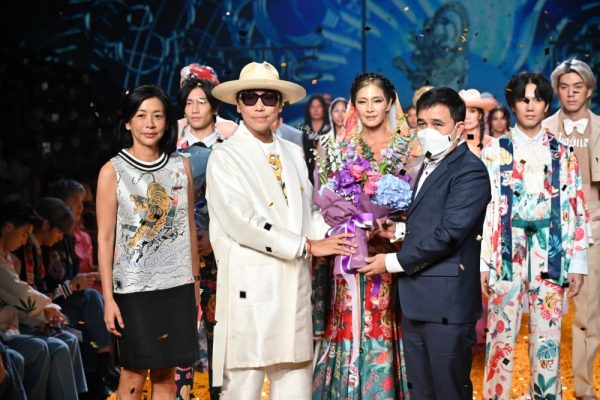 ISSUE presented by TAT (47)