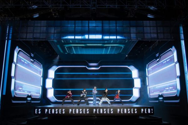 PERSES DEBUT STAGE_04