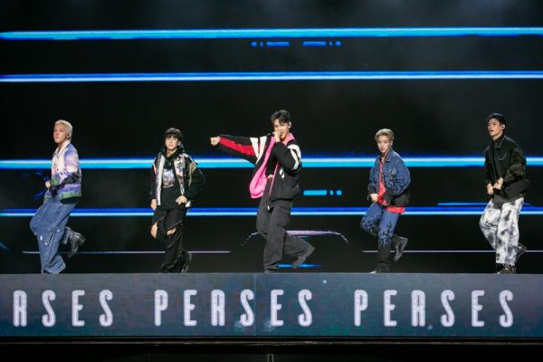 PERSES DEBUT STAGE_05