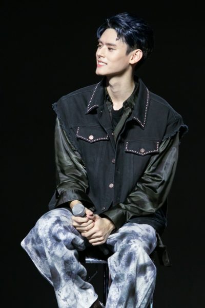 PERSES DEBUT STAGE_NAY