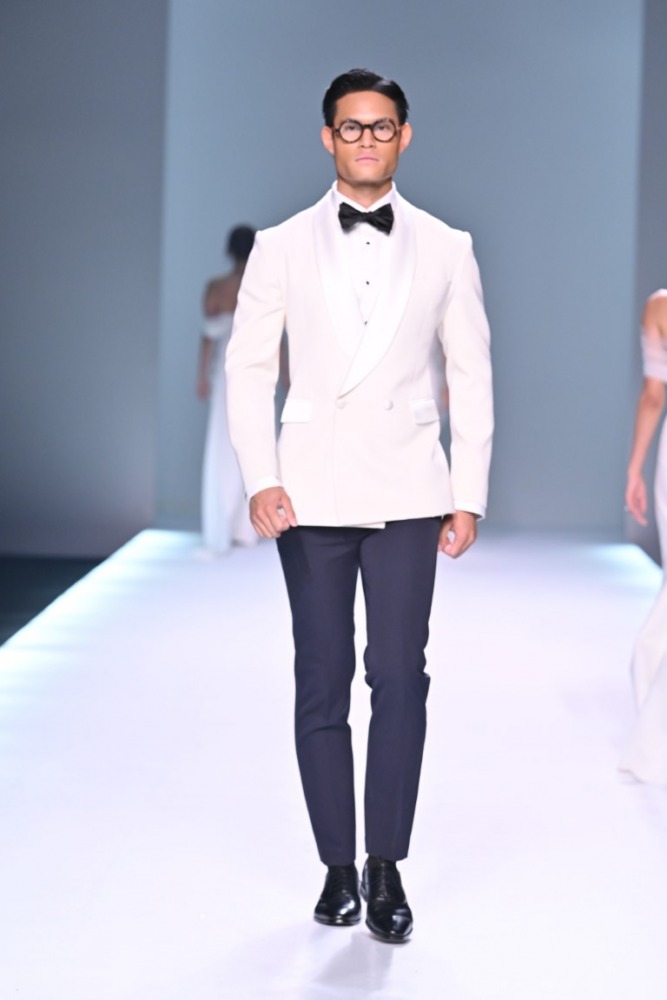 POEM presented by Purra (100)