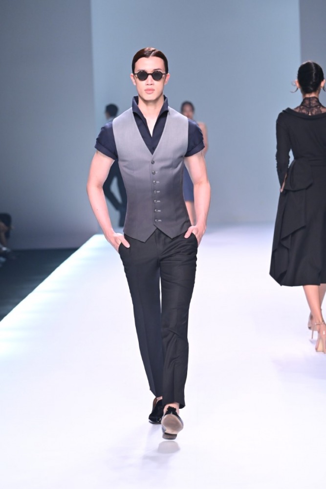 POEM presented by Purra (95)