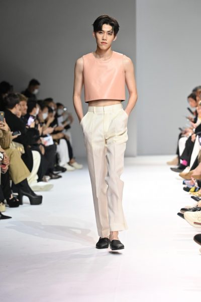 VVON SUGUNNASIL (38)