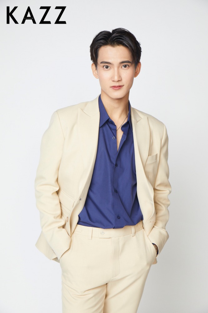 E65FCD78-4387-41C0-A123-DED2E47AD0EB