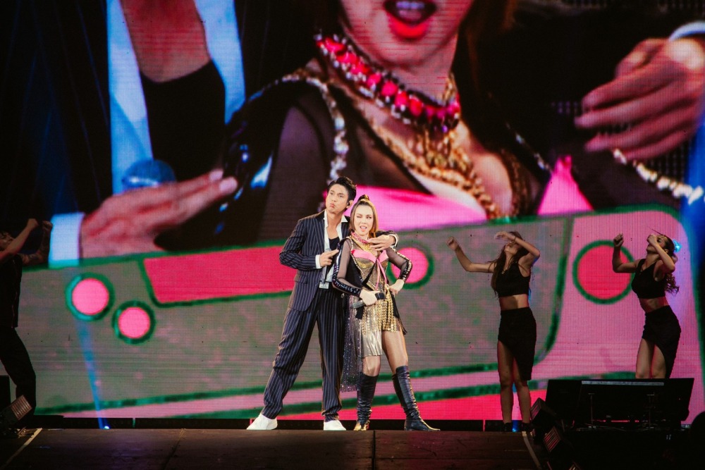 LINE_ALBUM_230731_24