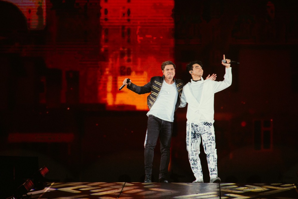 LINE_ALBUM_230731_39