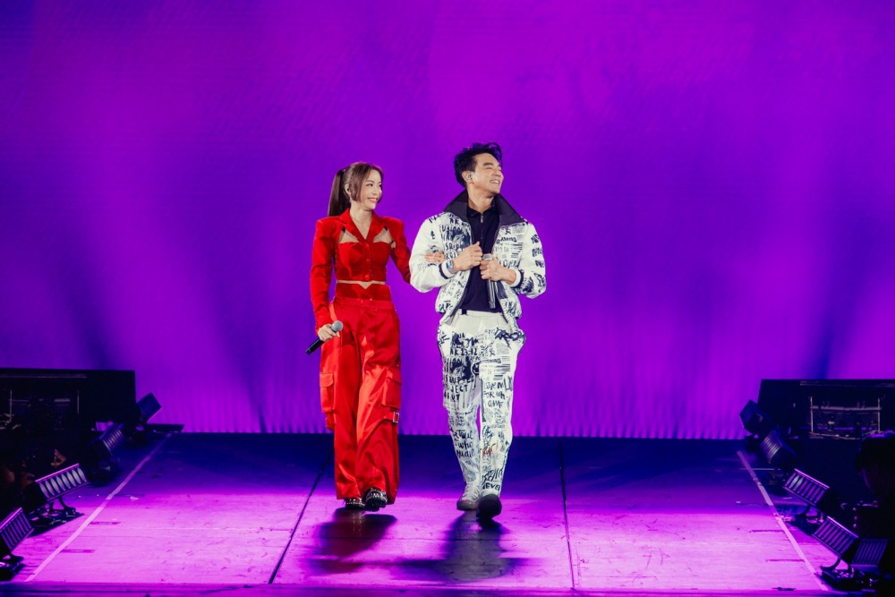 LINE_ALBUM_230731_46