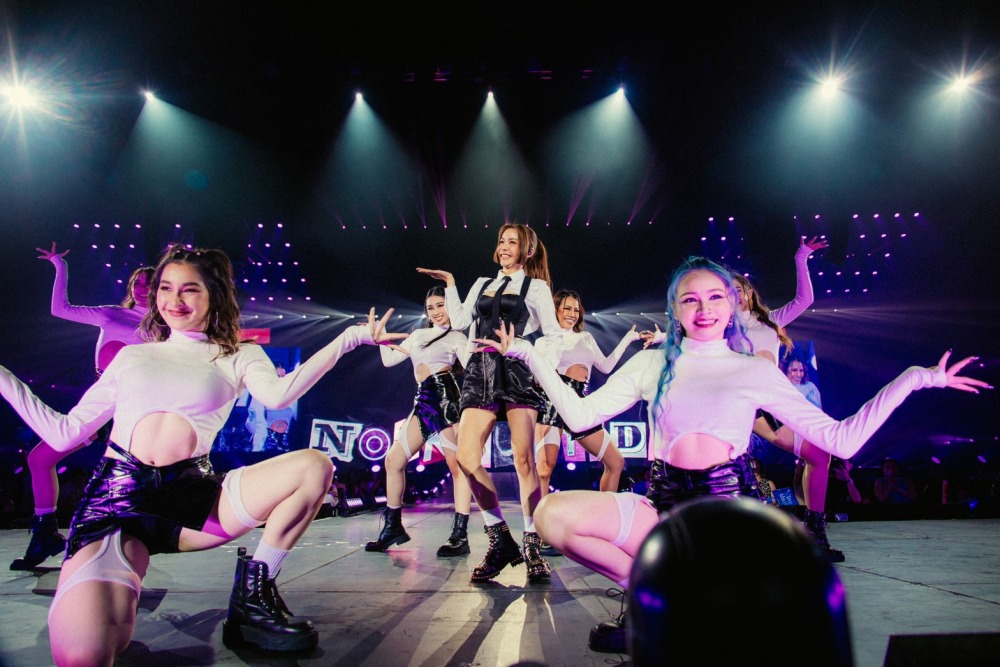 LINE_ALBUM_230731_64